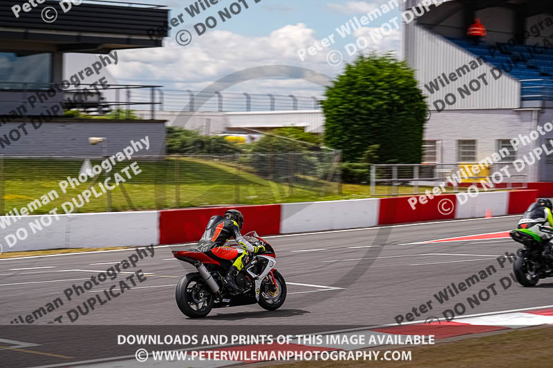 donington no limits trackday;donington park photographs;donington trackday photographs;no limits trackdays;peter wileman photography;trackday digital images;trackday photos